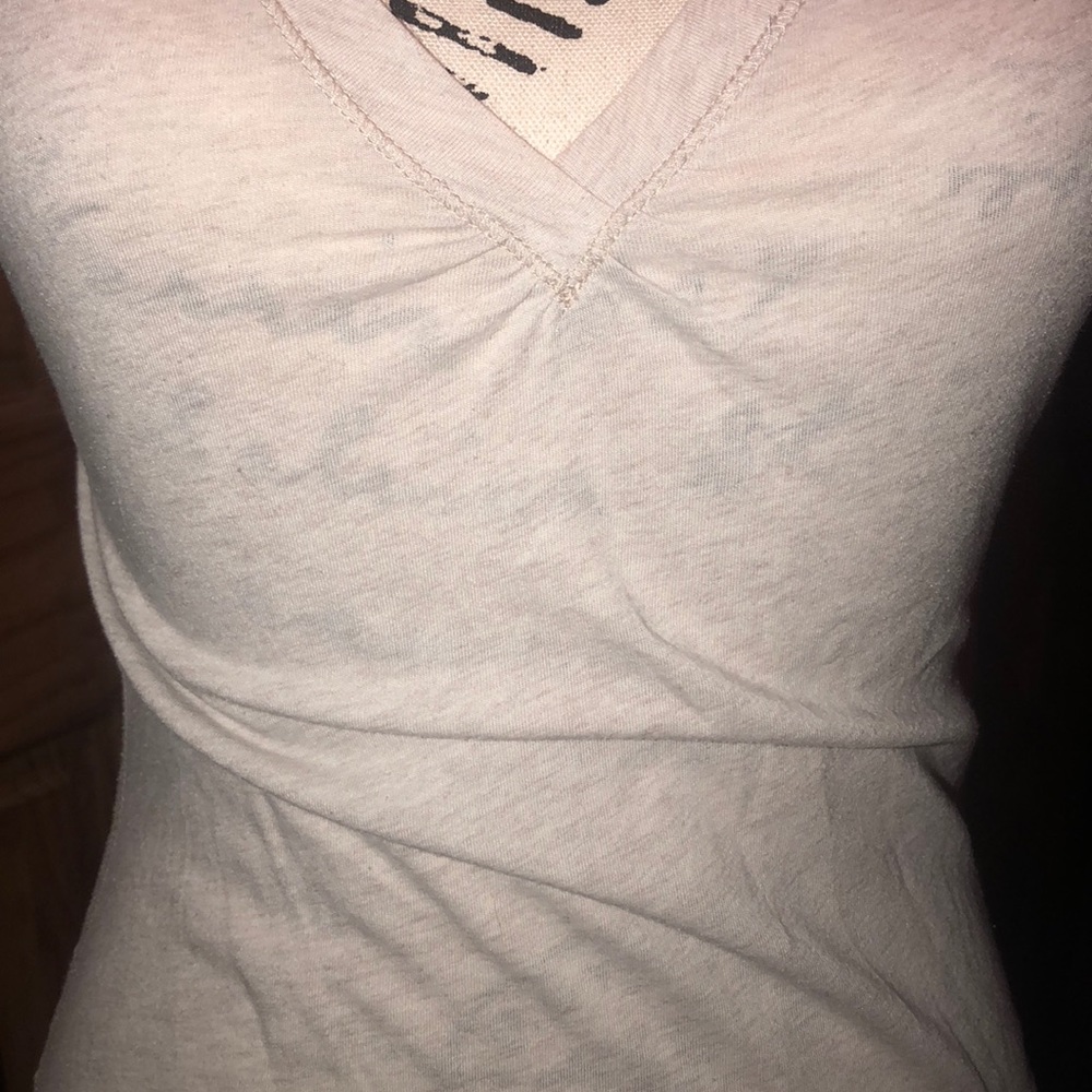 Cream V-neck - Picture 3 of 3